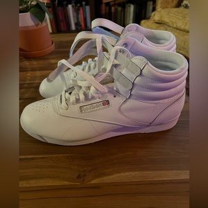 Freestyle Hi Reebok Sneakers
